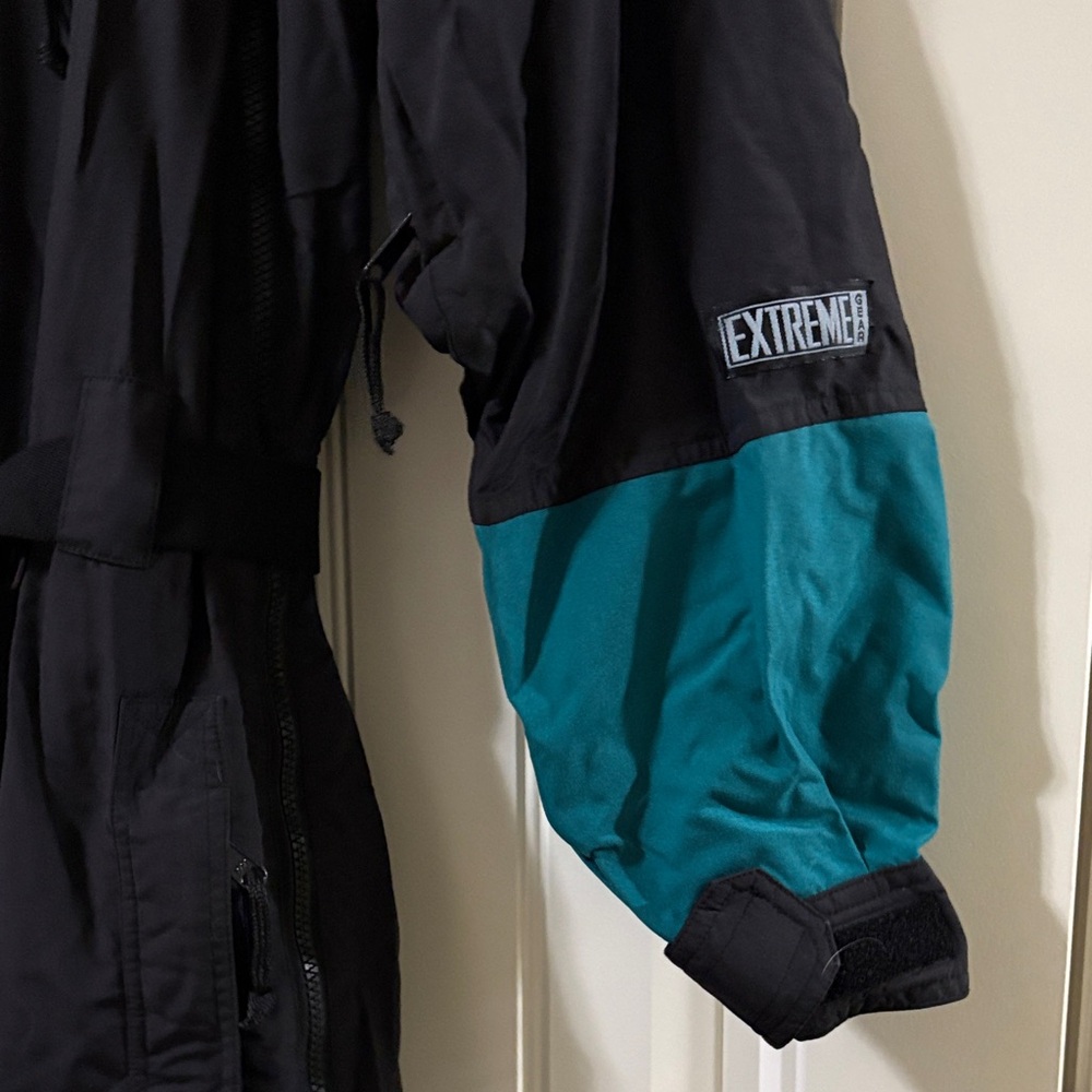 The North Face Black and Teal Outdoor Suit - Picture 5 of 16